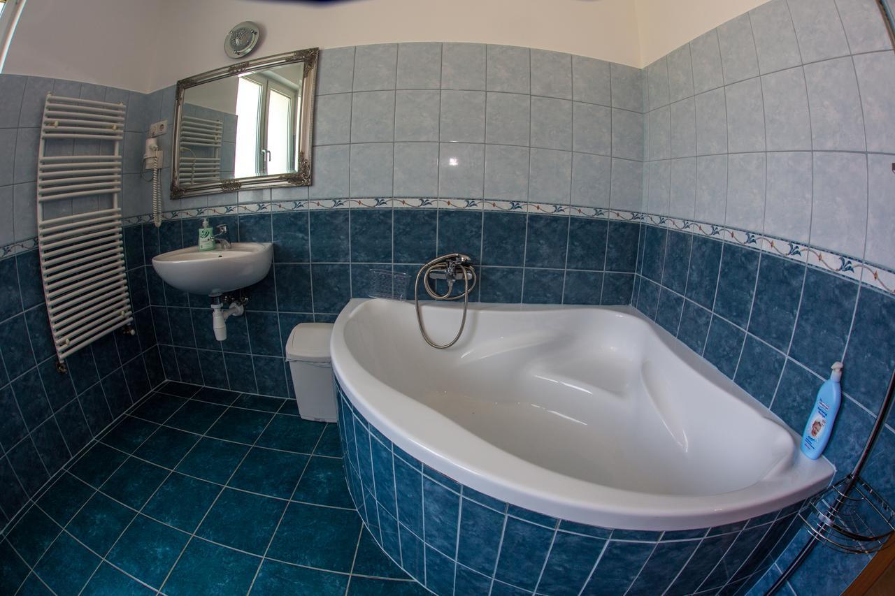 Aqua Line Apartmanhaz Hajdúszoboszló 외부 사진