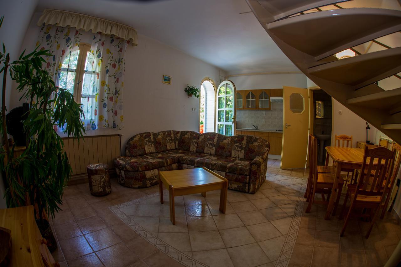 Aqua Line Apartmanhaz Hajdúszoboszló 외부 사진