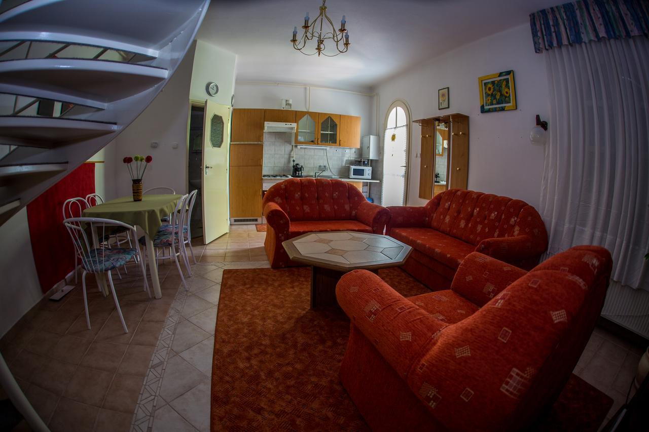 Aqua Line Apartmanhaz Hajdúszoboszló 외부 사진