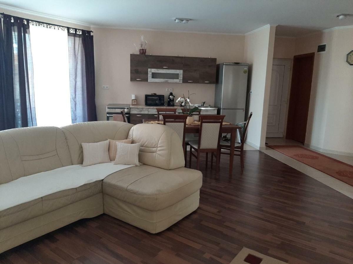 Aqua Line Apartmanhaz Hajdúszoboszló 외부 사진